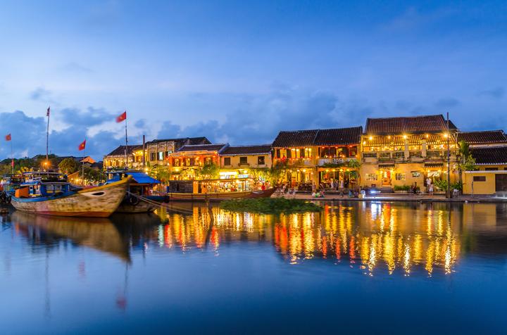 Hotspot Matrix: Biến Mua váy hoa mà không biết 4 thành cơ hội marketing đột phá