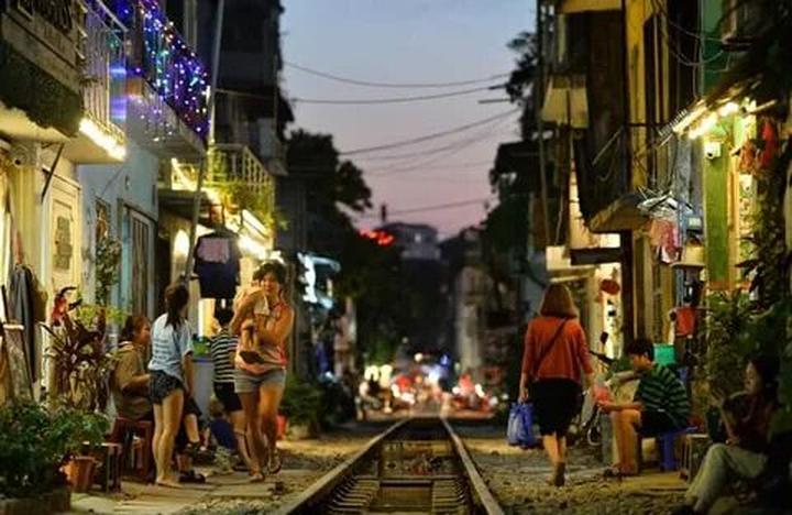 Tiêu đề: Gen Z: Lựa chọn sống